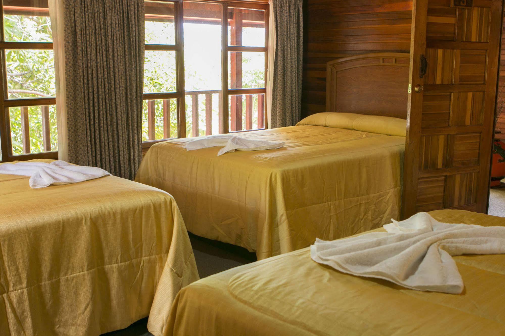 Santa Elena Lodge Cuajiniquil 외부 사진