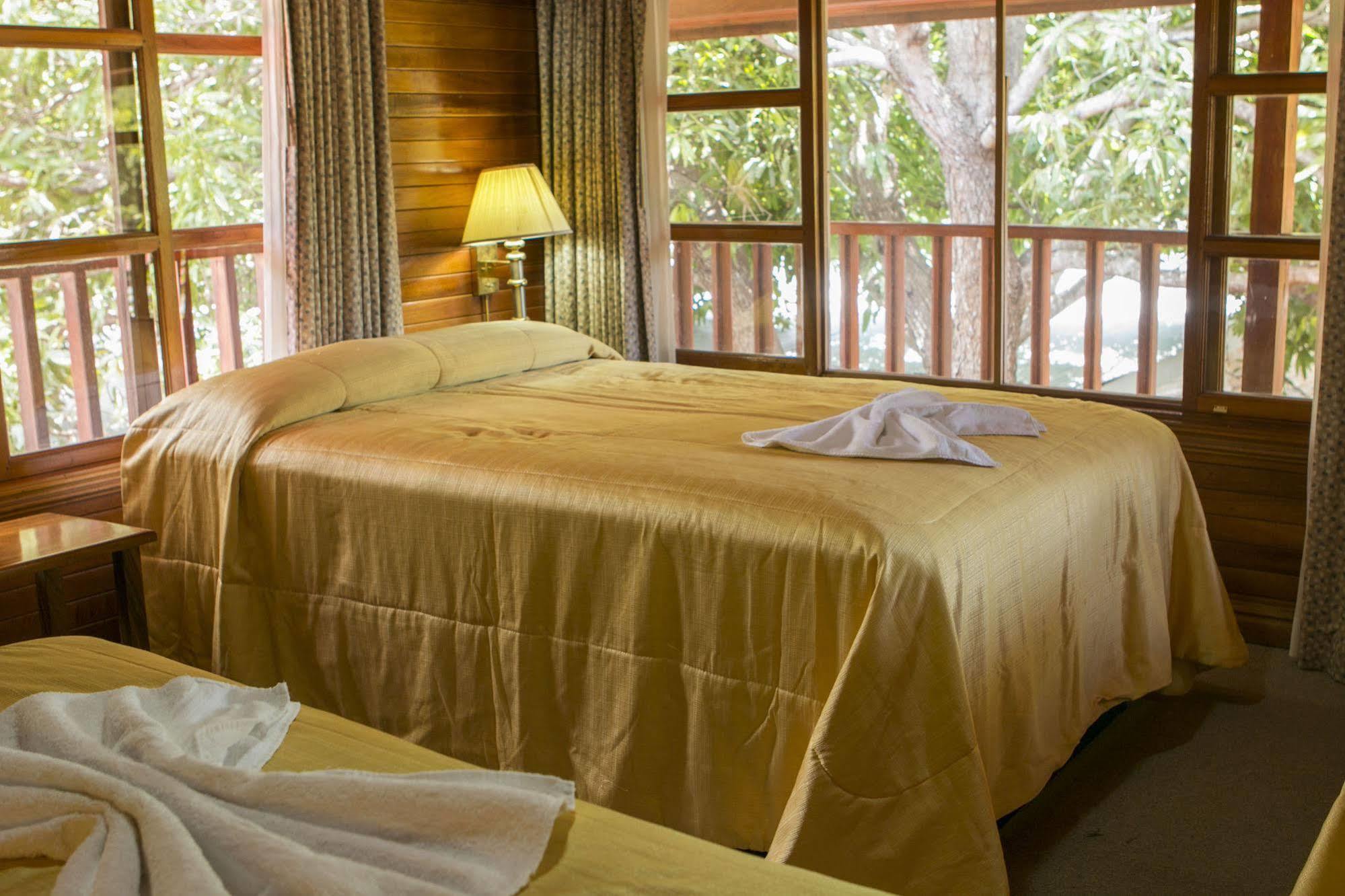 Santa Elena Lodge Cuajiniquil 외부 사진