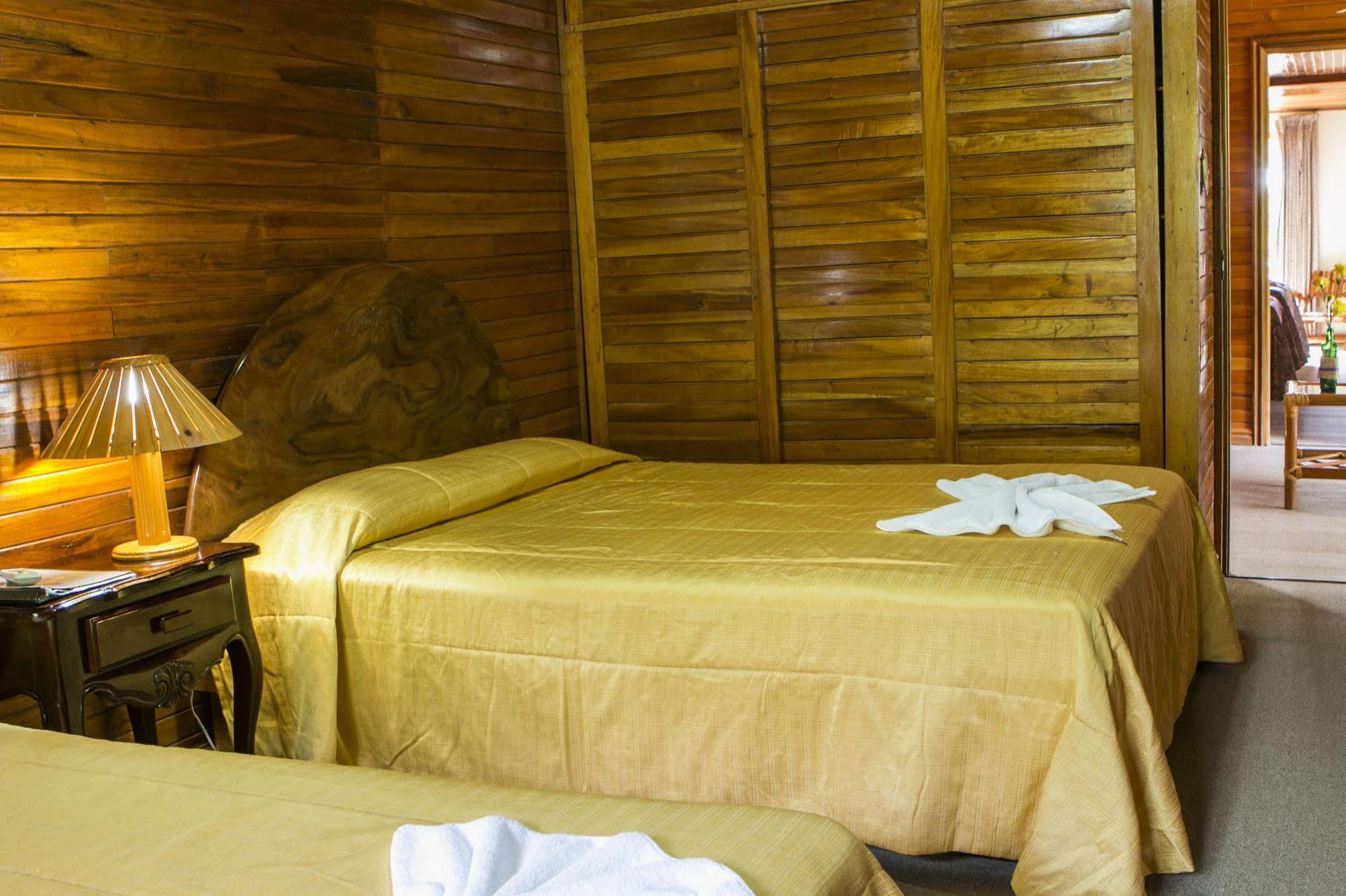 Santa Elena Lodge Cuajiniquil 외부 사진